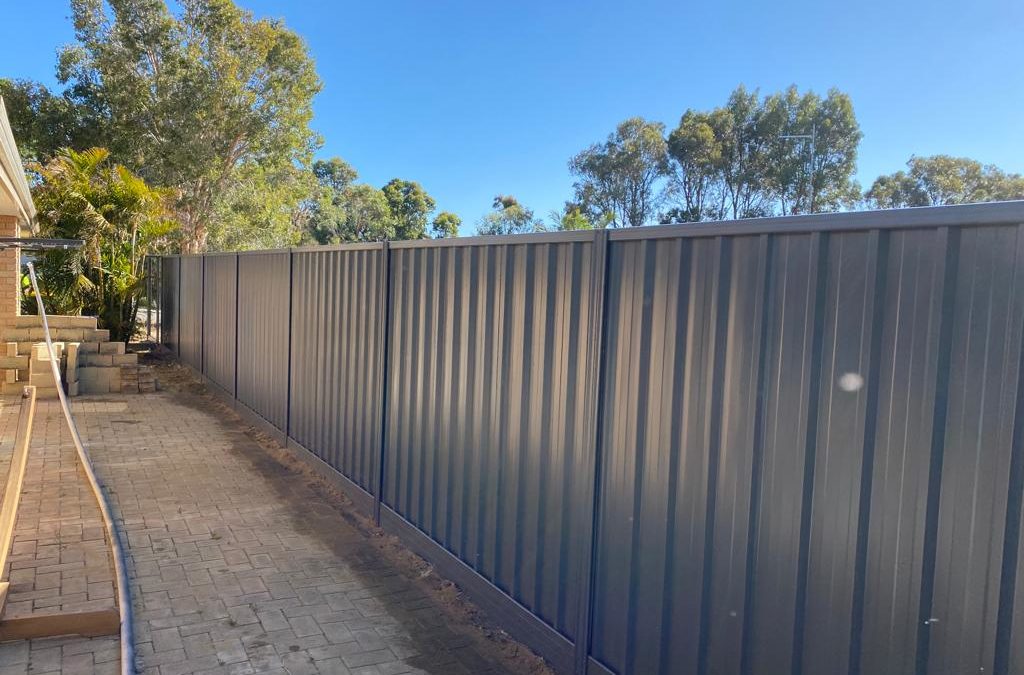 colorbond fencing installation