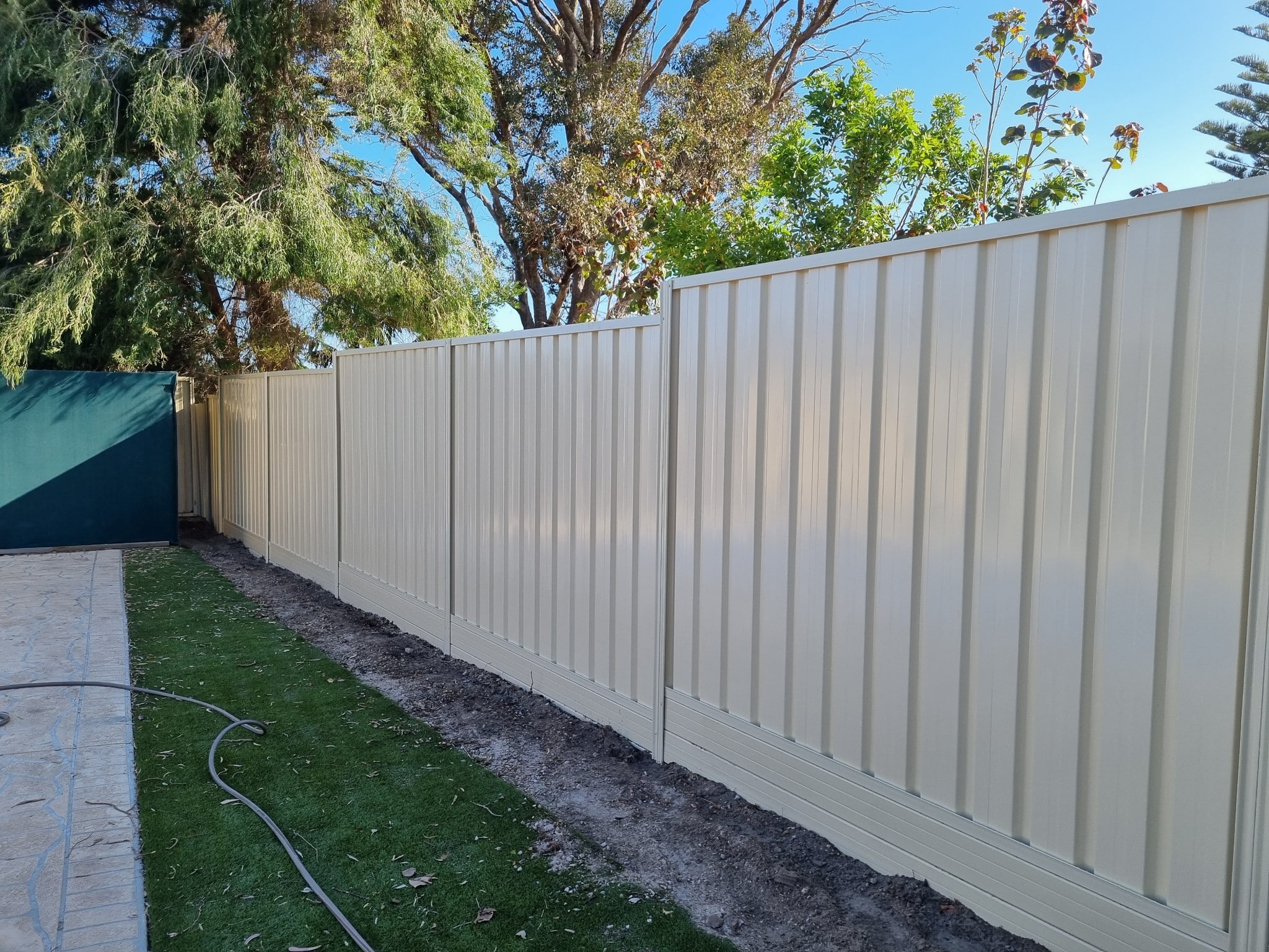 How to Choose the Right Colorbond Fence Colour Firm Fencing